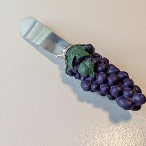 Vintage Grape Cluster Cheese Spreader | Napa Farmhouse Decor